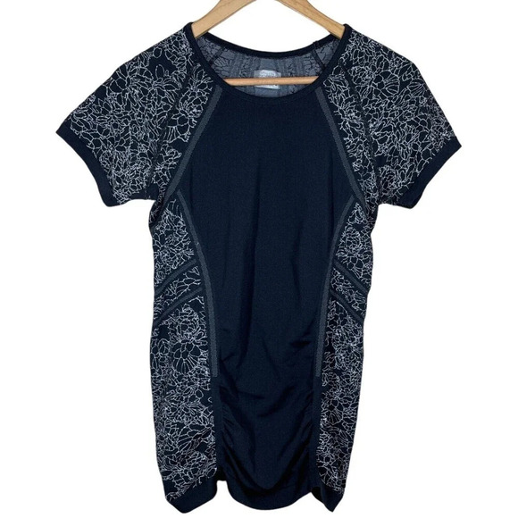 Athleta Womens Black Fastest Track Cap Sleeve T-Shirt Size M Ruched Stretch - Picture 1 of 8